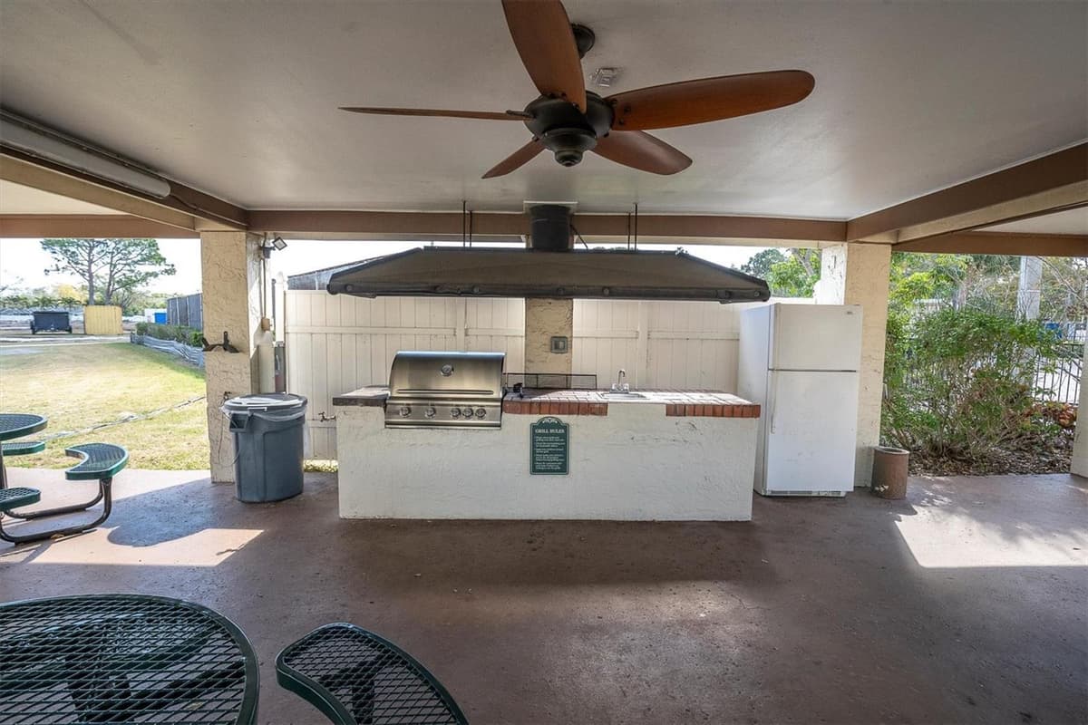 8198 TERRACE GARDEN DRIVE — photo 59 of 63