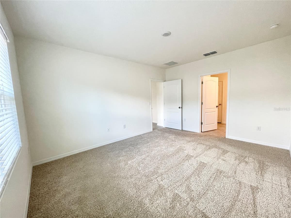 5610 GALLOPING DRIVE — photo 16 of 26