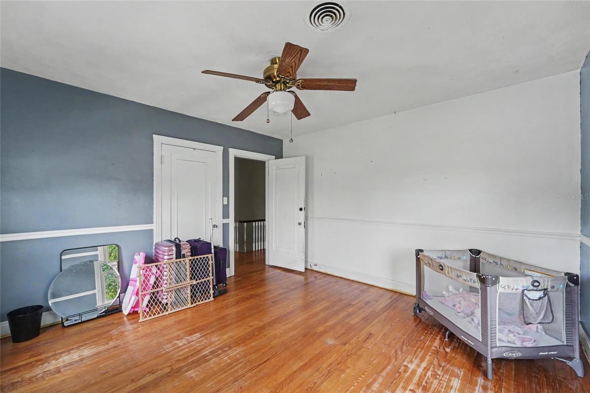 6100 3RD AVENUE — photo 36 of 49