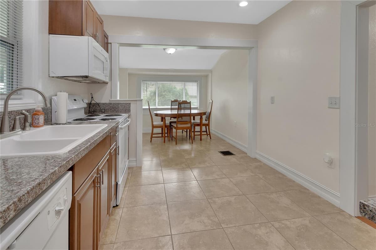 903 NEW YORK AVENUE — photo 16 of 54