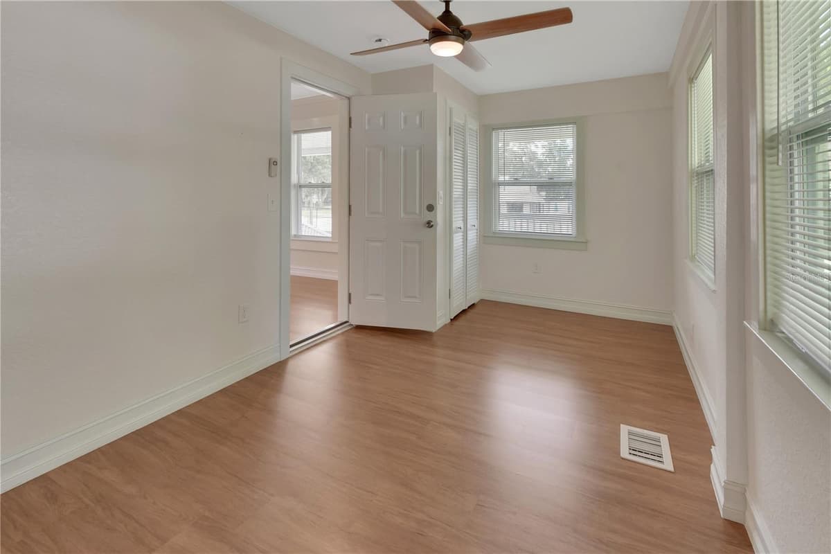 903 NEW YORK AVENUE — photo 20 of 54