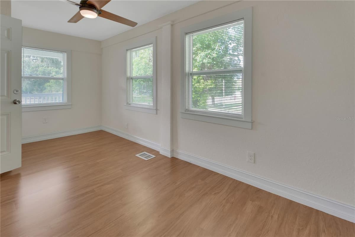 903 NEW YORK AVENUE — photo 18 of 54