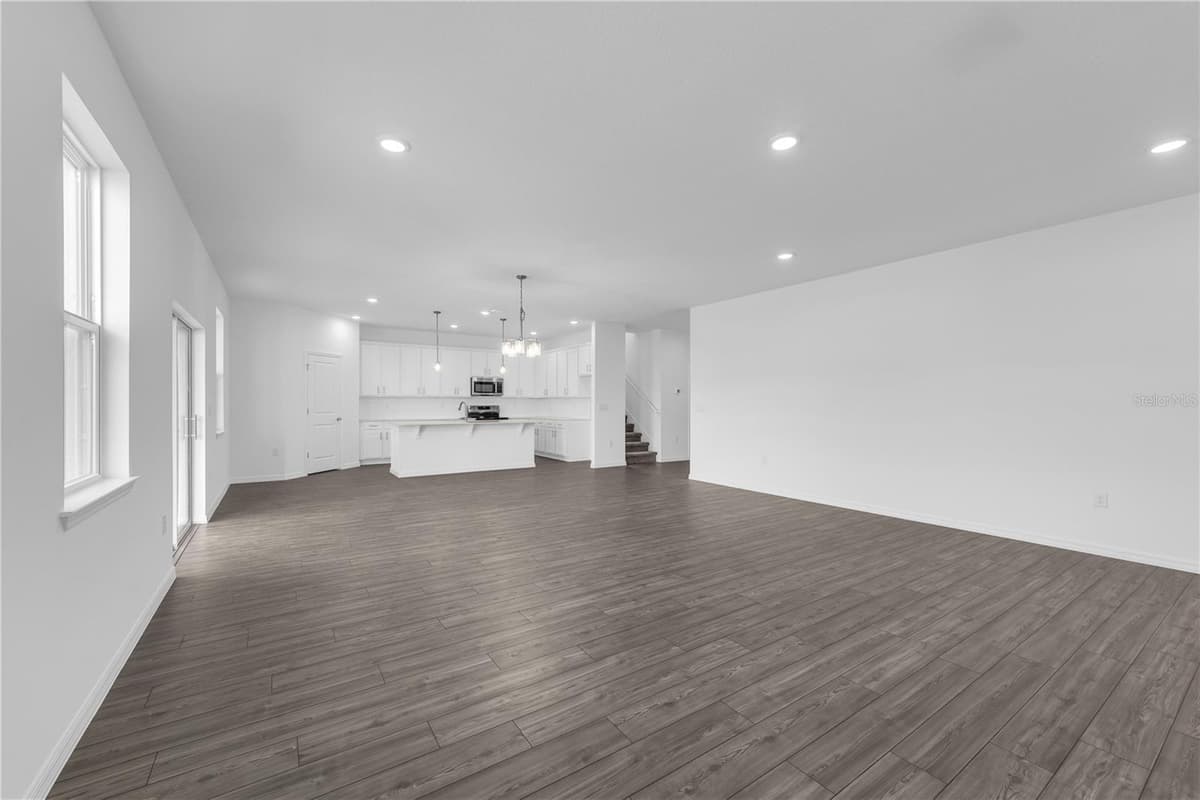 3936 TRIPLE CROWN LOOP — photo 5 of 36