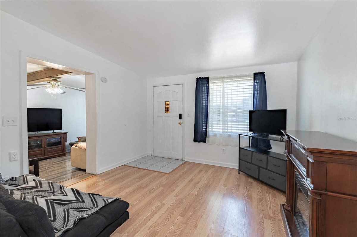 6913 CLIFTON STREET — photo 14 of 25
