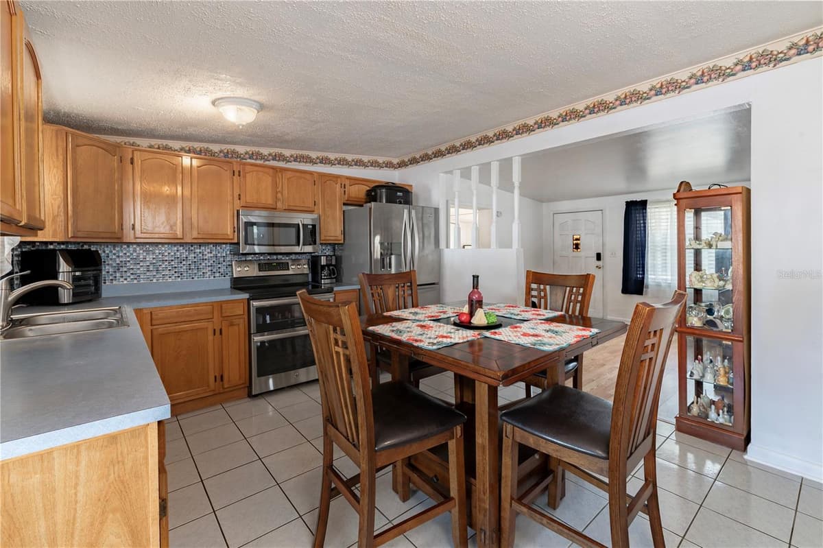 6913 CLIFTON STREET — photo 16 of 25