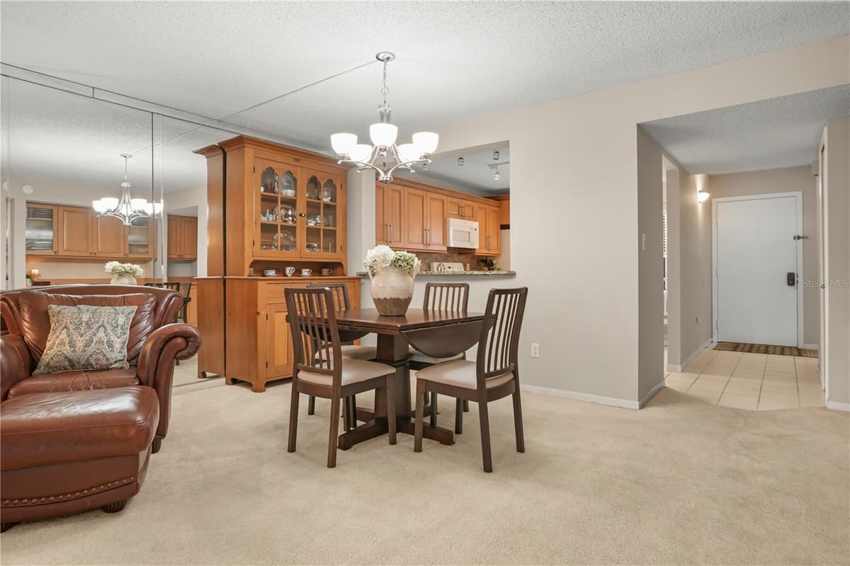 5 ESCONDIDO CIRCLE — photo 12 of 45