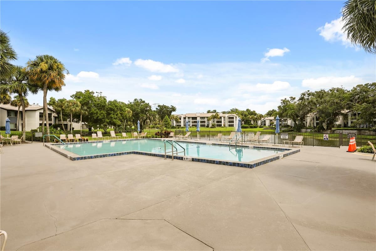 5 ESCONDIDO CIRCLE — photo 40 of 45