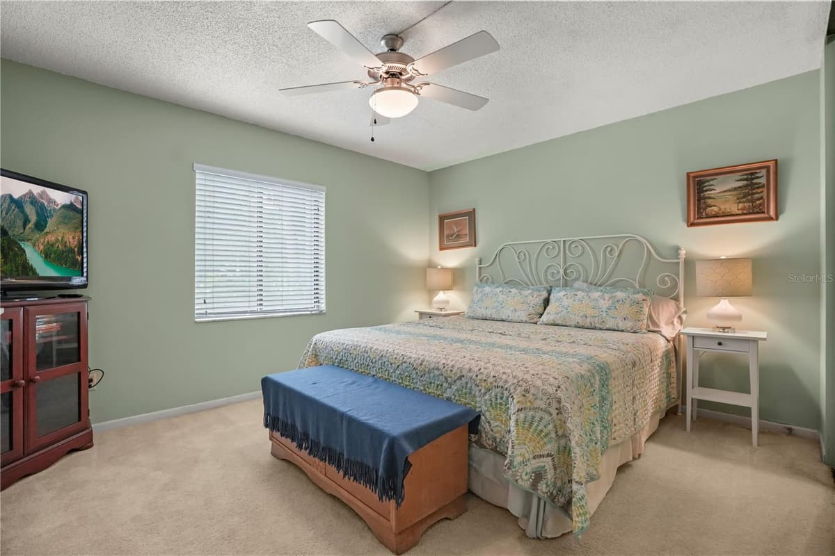 5 ESCONDIDO CIRCLE — photo 19 of 45