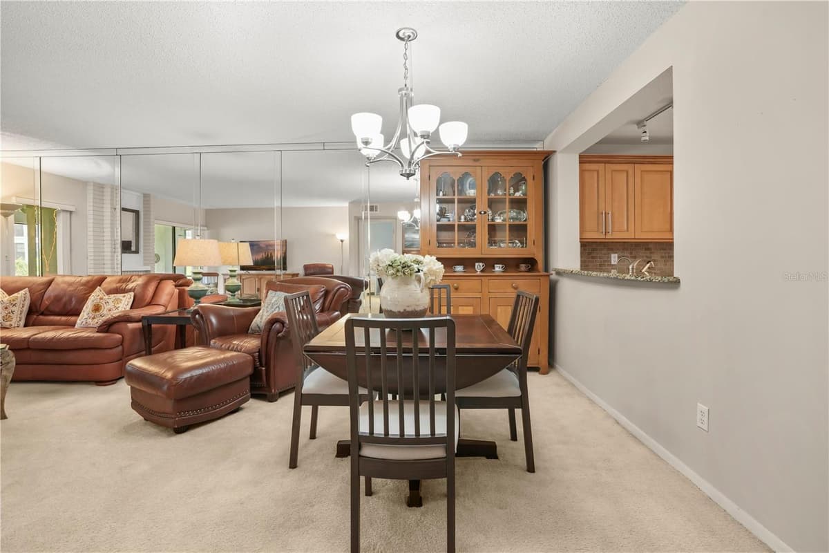 5 ESCONDIDO CIRCLE — photo 11 of 45