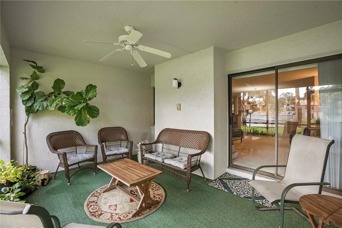 5 ESCONDIDO CIRCLE — photo 24 of 45