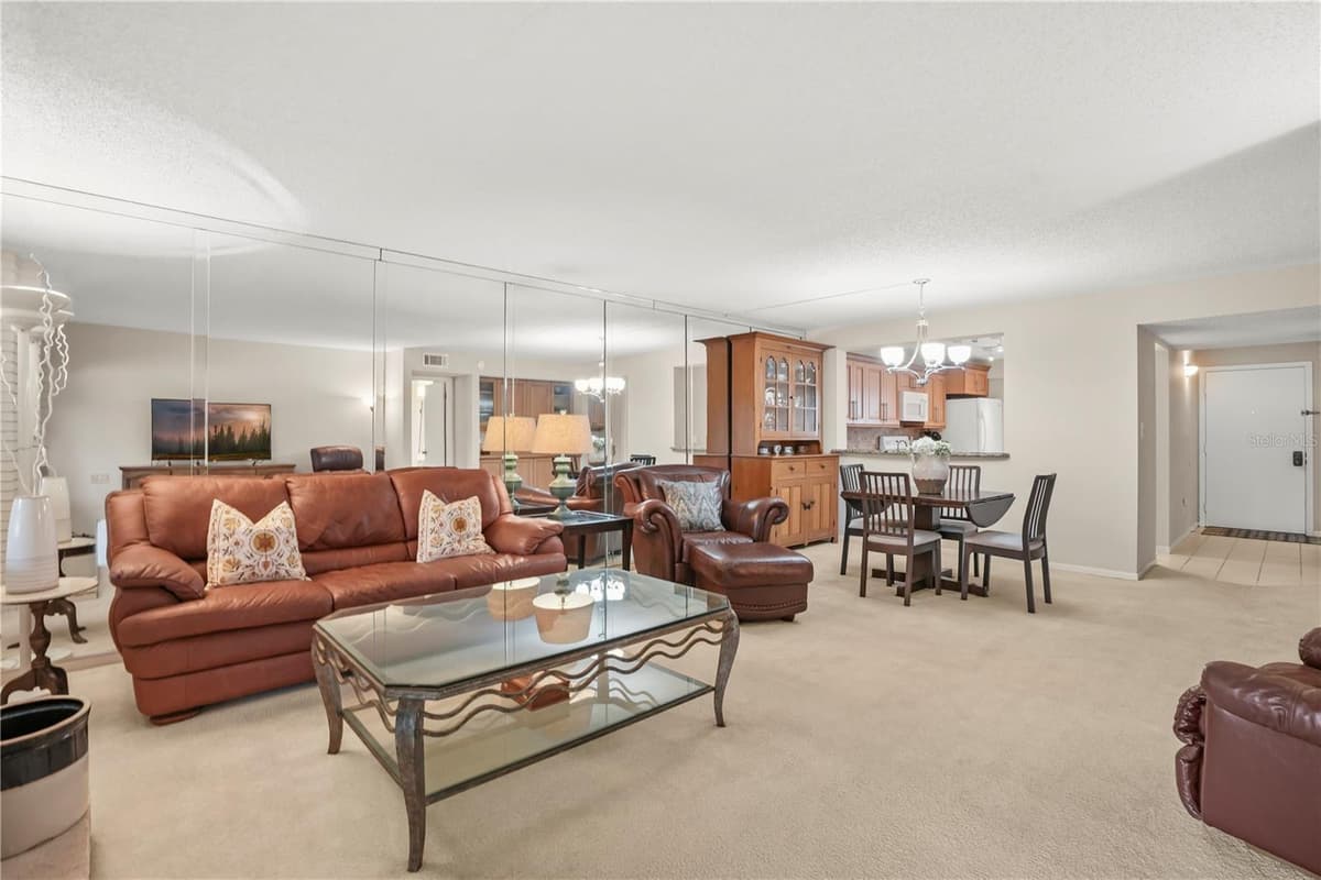 5 ESCONDIDO CIRCLE — photo 5 of 45