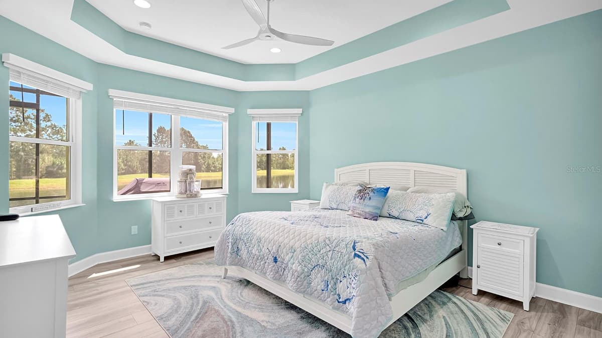 761 MARGARITAVILLE AVENUE — photo 28 of 45