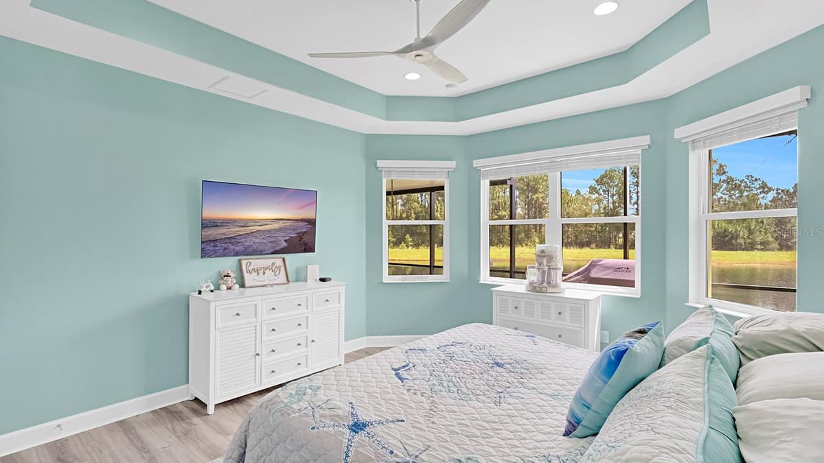 761 MARGARITAVILLE AVENUE — photo 29 of 45
