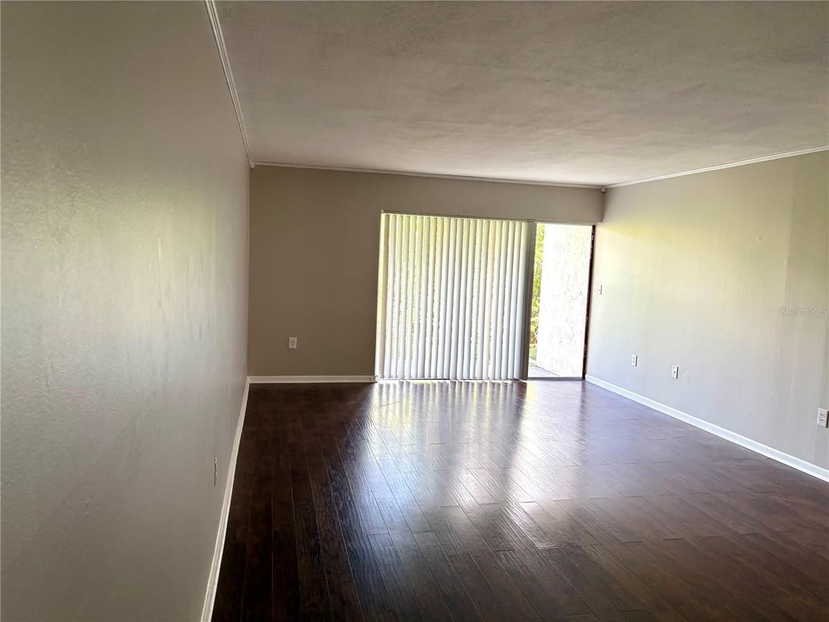 621 99TH AVENUE — photo 3 of 19