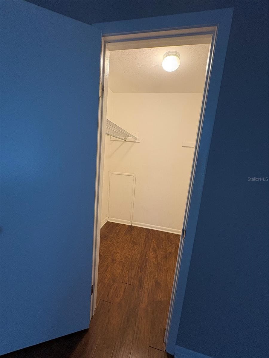 621 99TH AVENUE — photo 10 of 19
