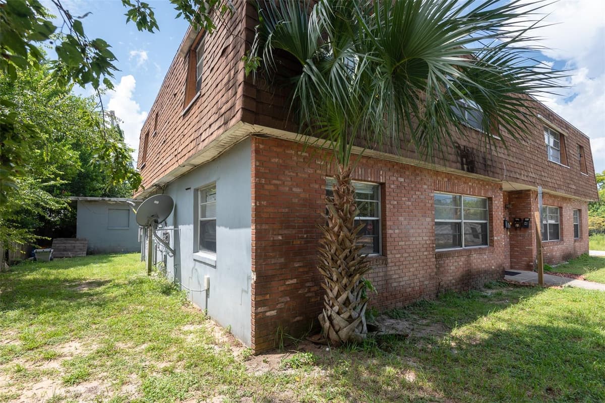 656 WILLIAMSBURG DRIVE — photo 4 of 21