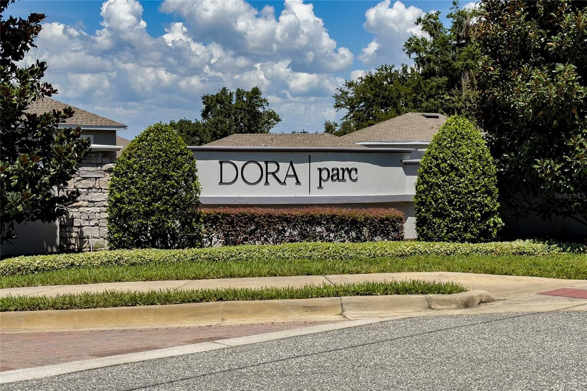 1211 DORA PARC LANE — photo 2 of 42