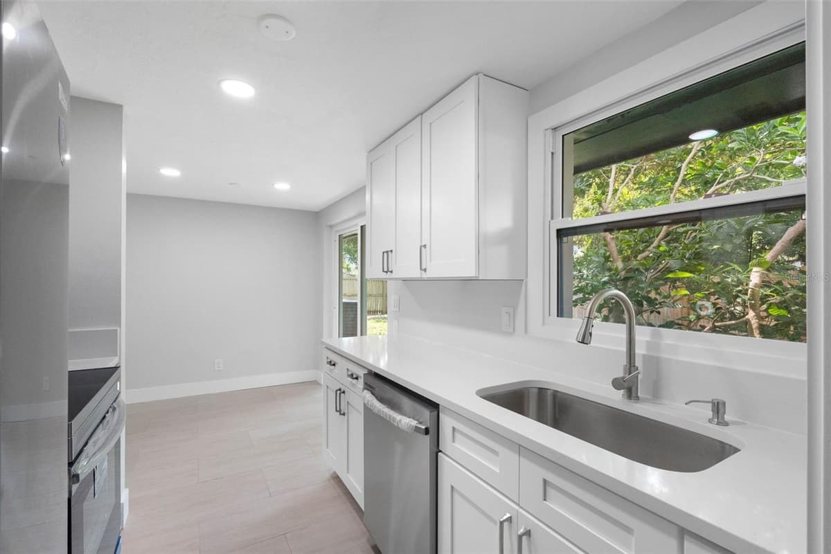 11478 92ND STREET — photo 12 of 31