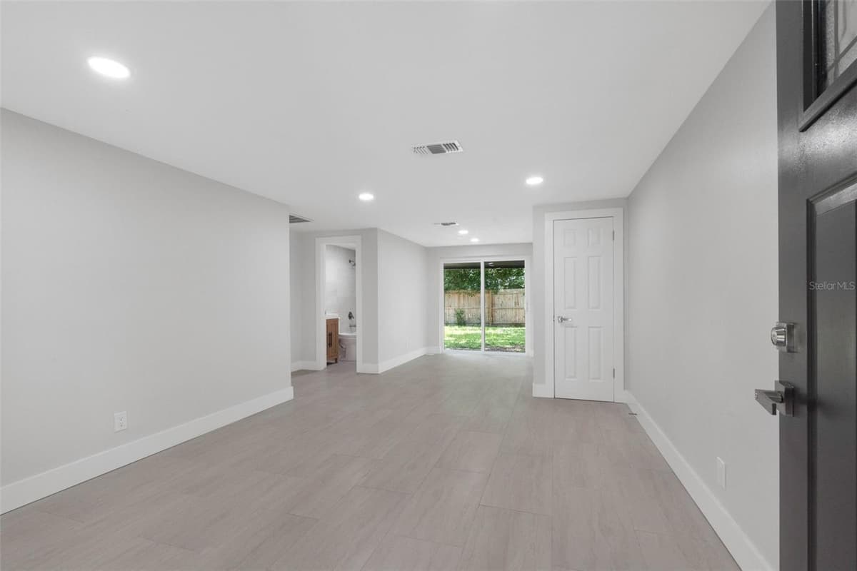 11478 92ND STREET — photo 6 of 31