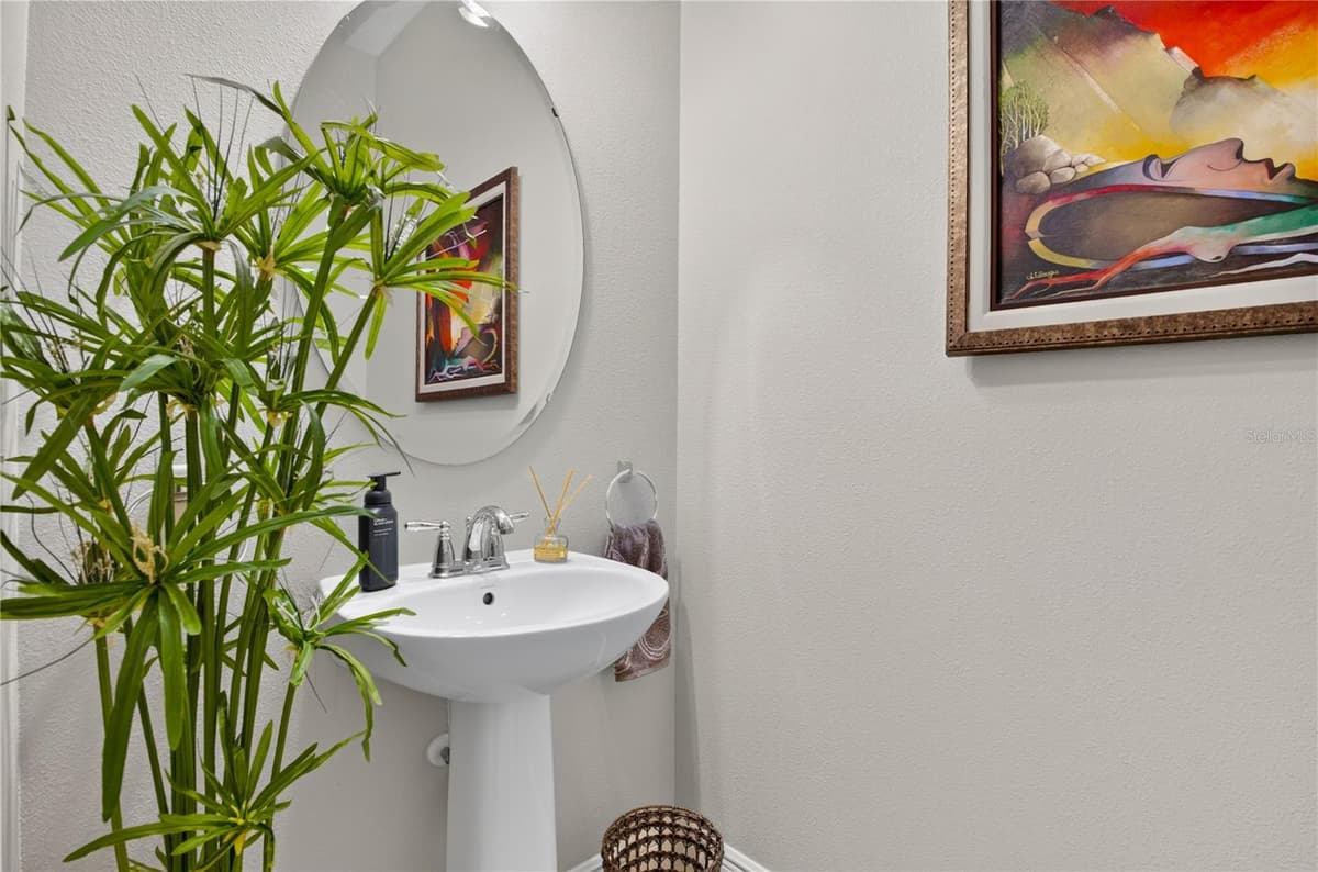 8163 UPPER PERSE CIRCLE — photo 15 of 27