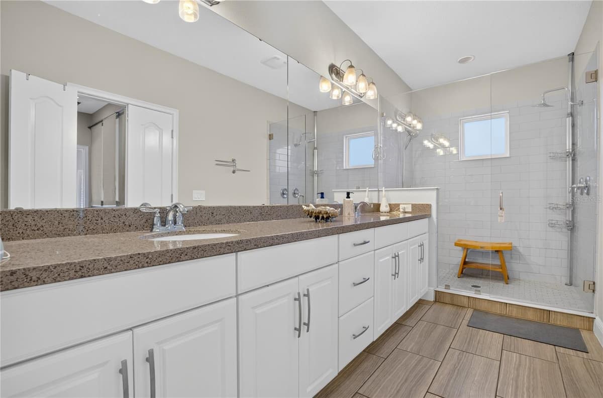 8163 UPPER PERSE CIRCLE — photo 18 of 27