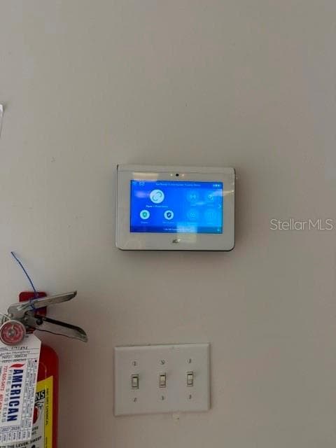 379 BROADWAY STREET — photo 3 of 10