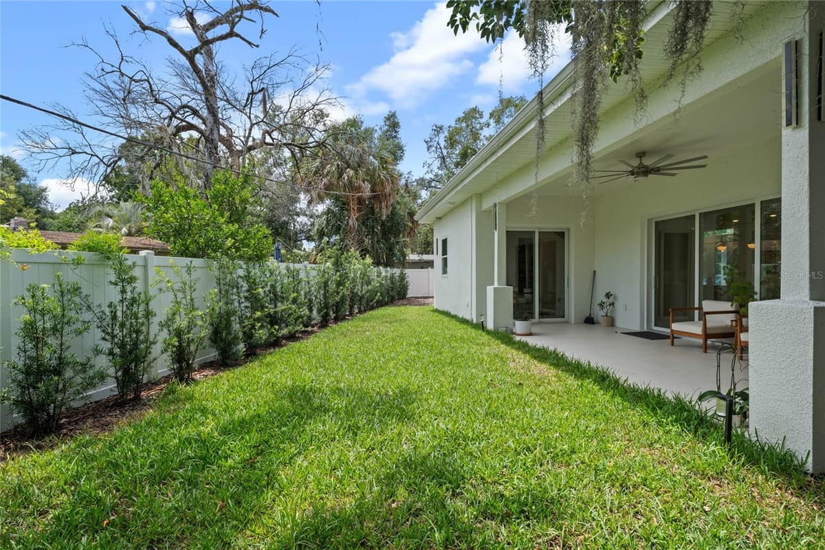 1320 ORCHID AVENUE — photo 28 of 33