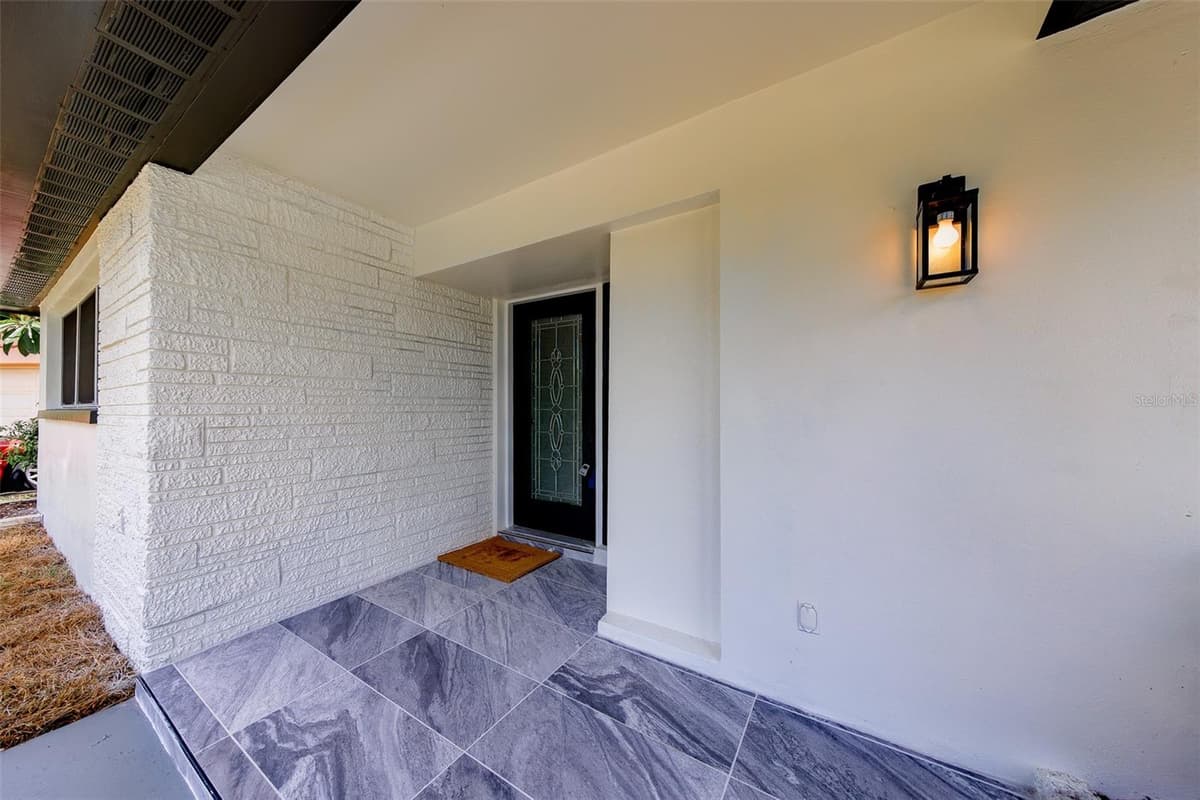 471 SIERRA CIRCLE — photo 2 of 79