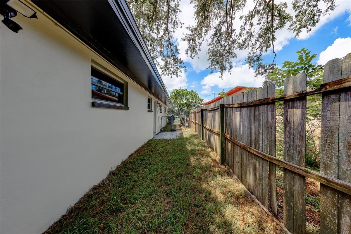 471 SIERRA CIRCLE — photo 52 of 79