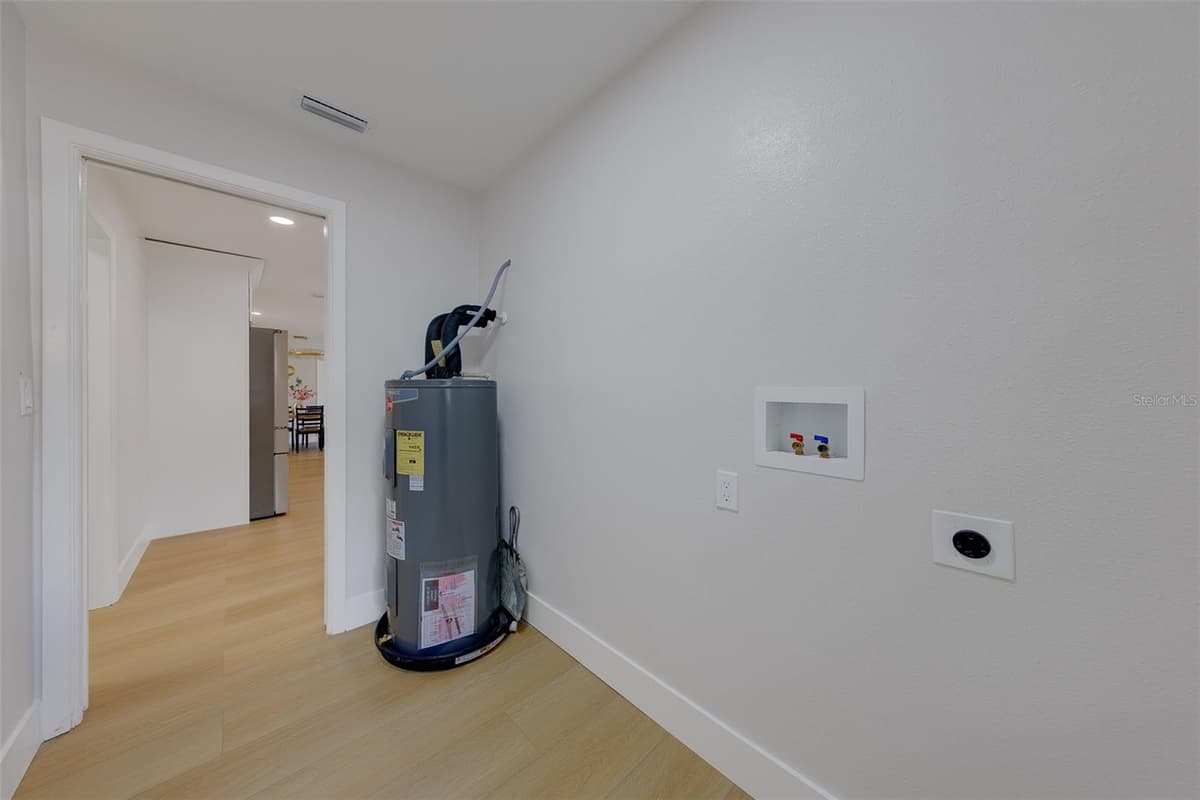 471 SIERRA CIRCLE — photo 39 of 79