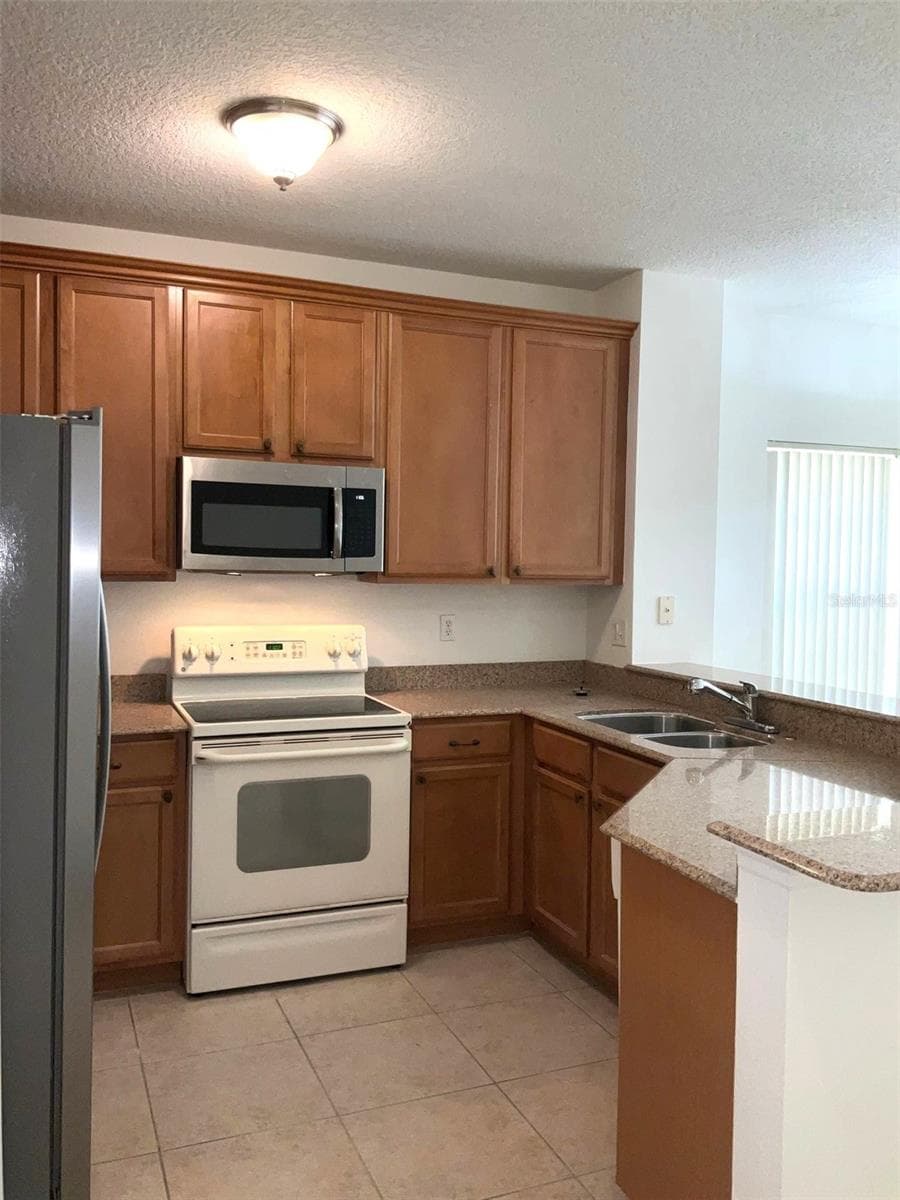13269 DANIELS LANDING CIRCLE — photo 3 of 20