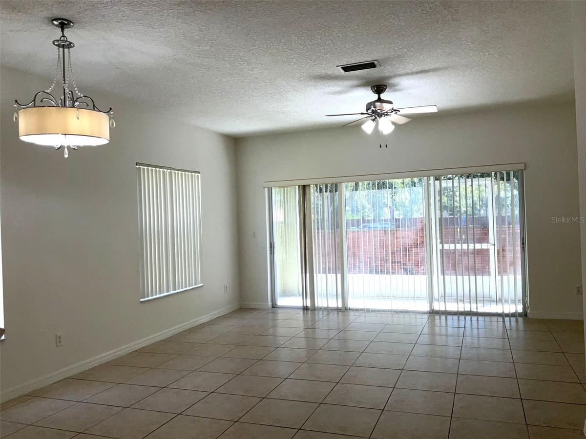 13269 DANIELS LANDING CIRCLE — photo 4 of 20
