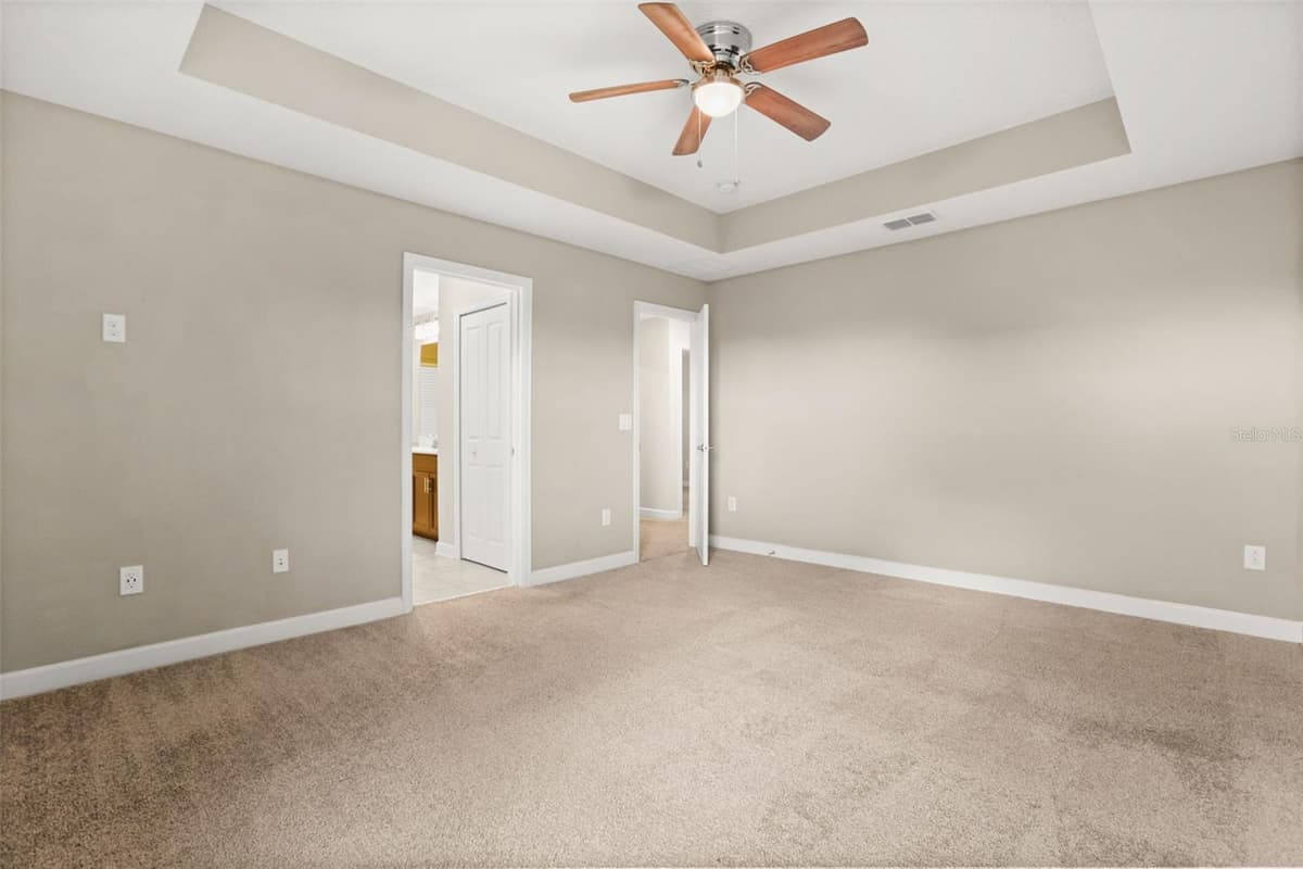 7608 SUMMERLAKE GROVES ST — photo 19 of 42