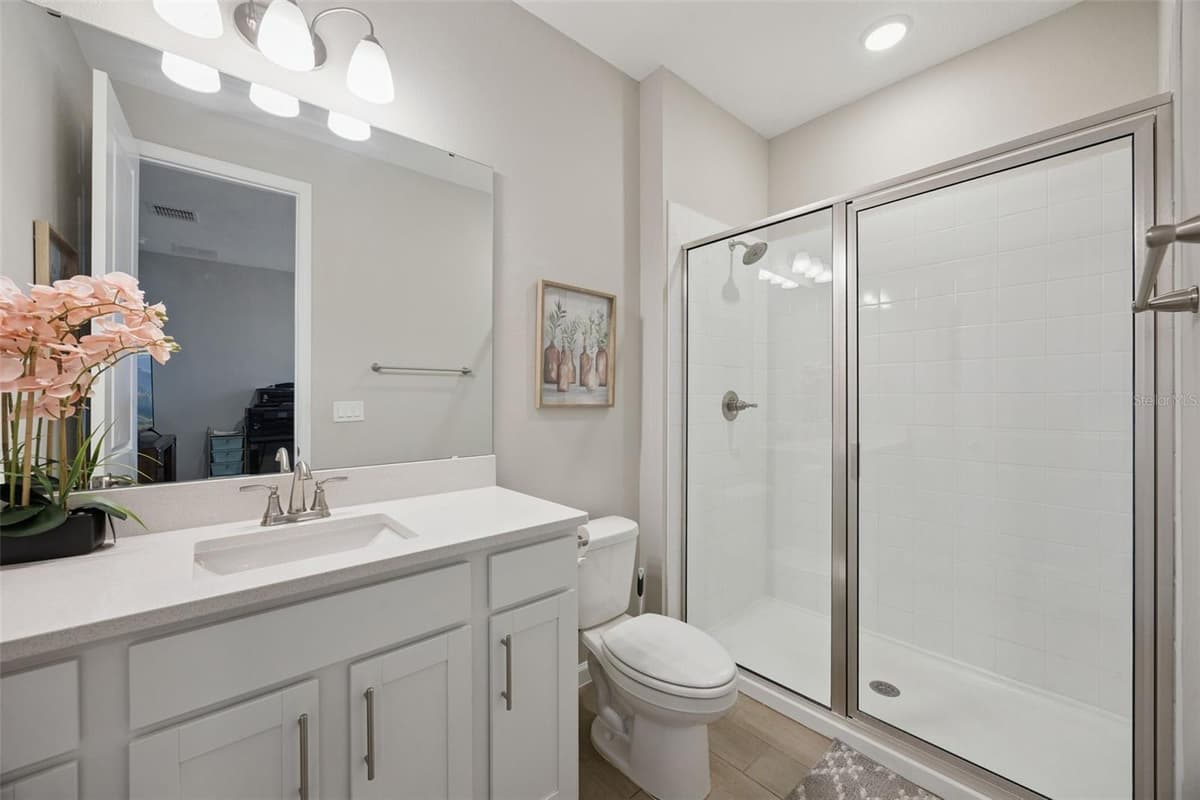 10053 SPRING LAKE DRIVE — photo 16 of 33