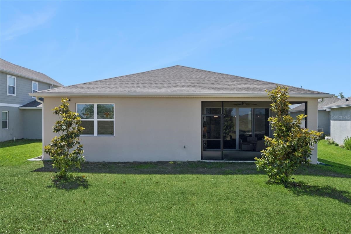 10053 SPRING LAKE DRIVE — photo 25 of 33