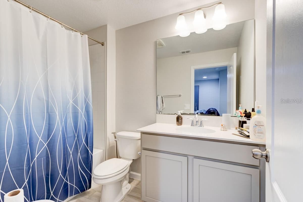 287 CAPE HONEYSUCKLE PLACE — photo 9 of 20