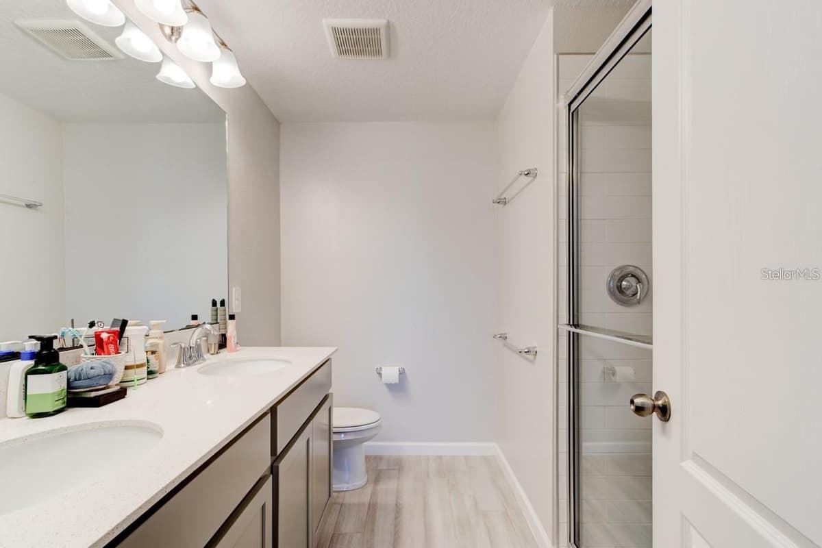 287 CAPE HONEYSUCKLE PLACE — photo 13 of 20