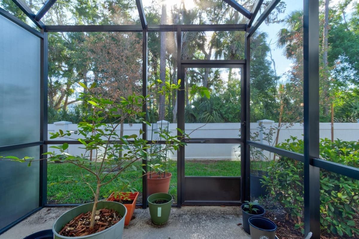 287 CAPE HONEYSUCKLE PLACE — photo 15 of 20
