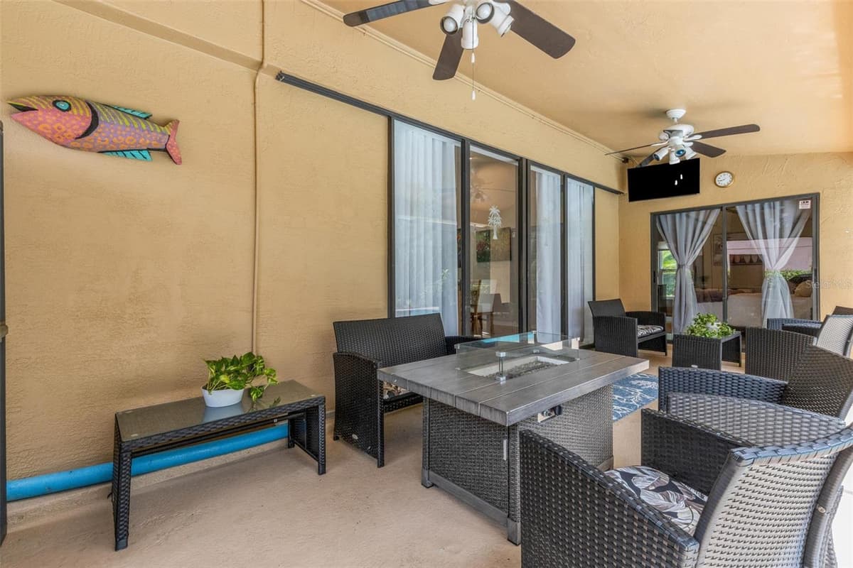 6104 NICOLE DRIVE — photo 51 of 70
