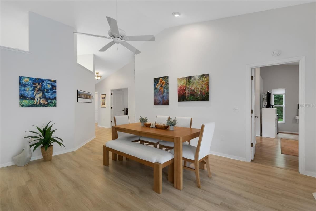 6104 NICOLE DRIVE — photo 7 of 70