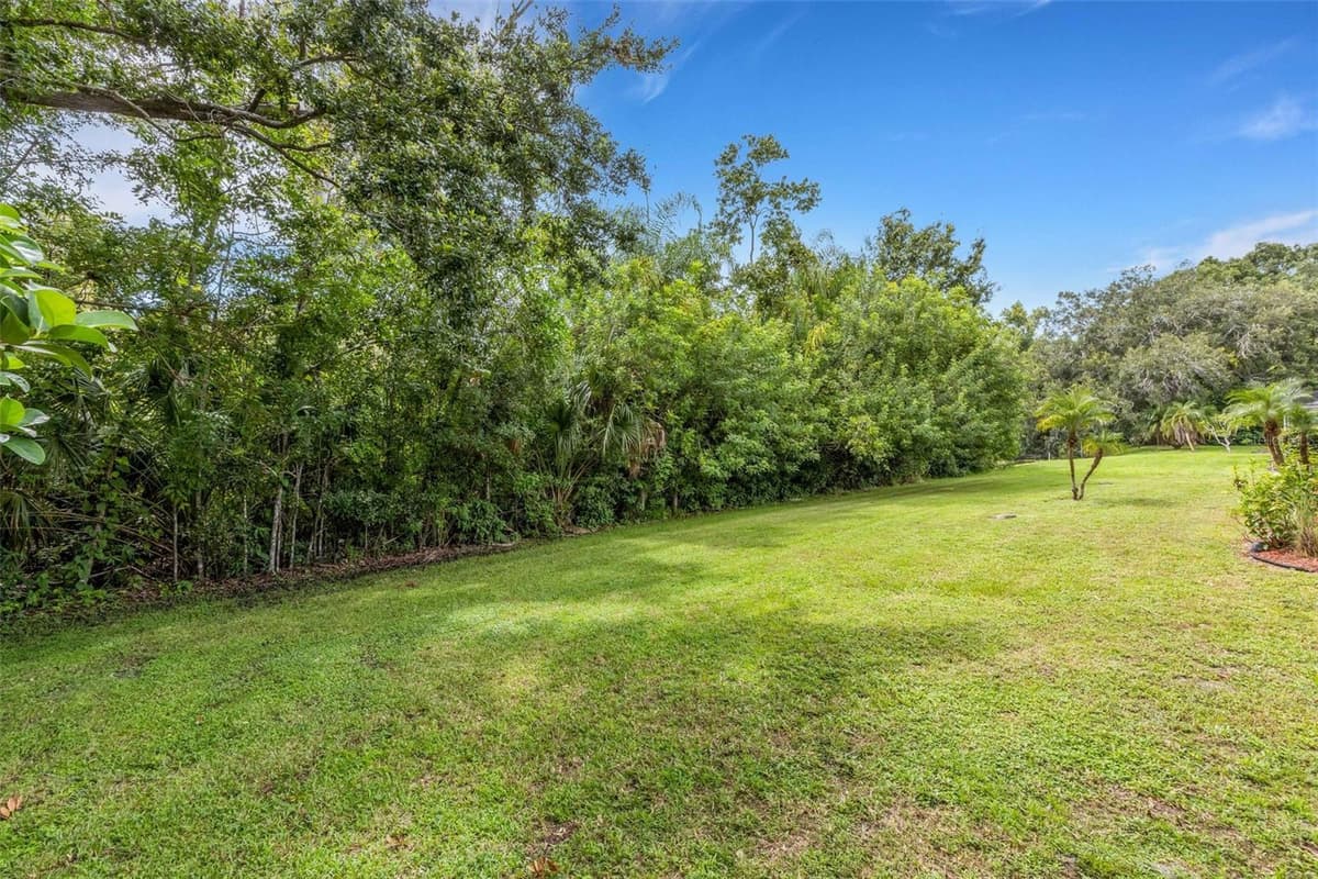 6104 NICOLE DRIVE — photo 57 of 70