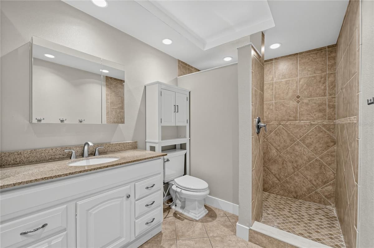 312 HORMIGAS STREET — photo 20 of 27