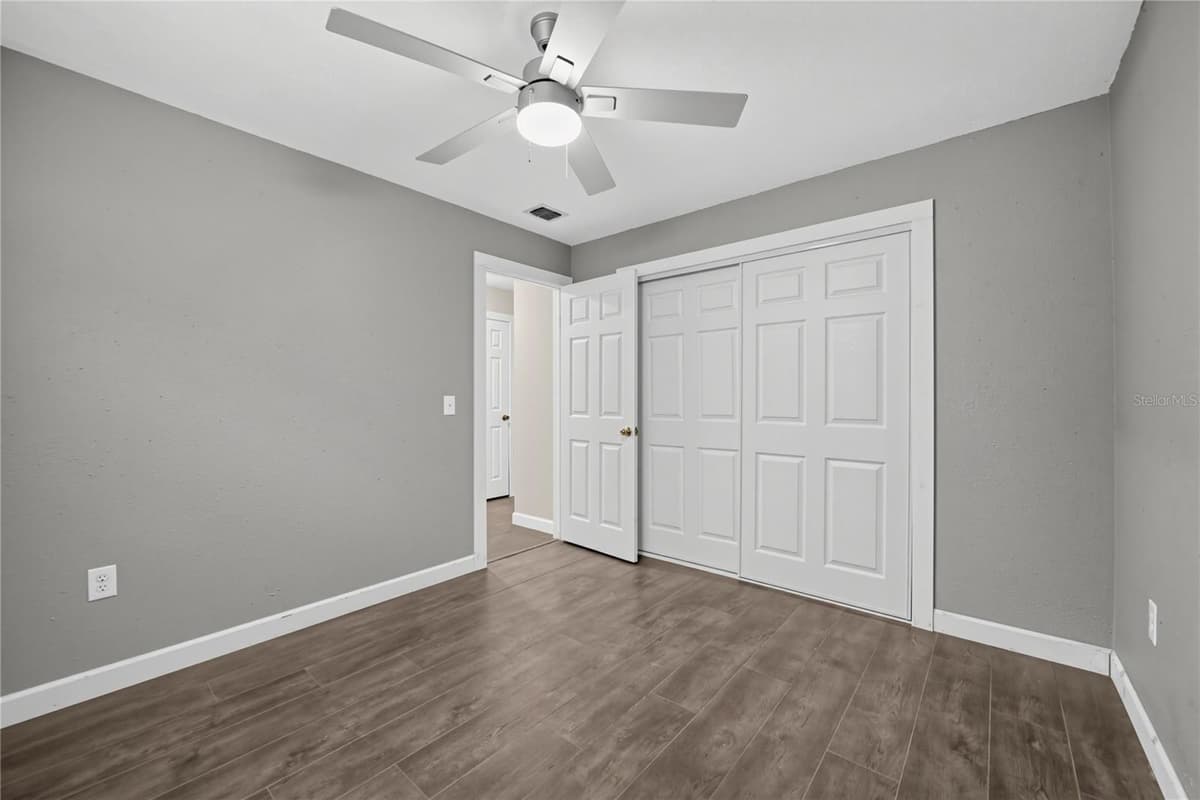312 HORMIGAS STREET — photo 17 of 27