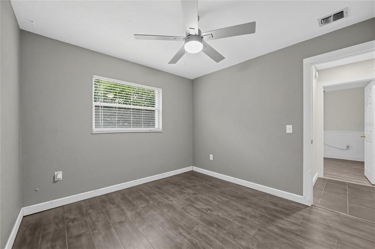 312 HORMIGAS STREET — photo 18 of 27