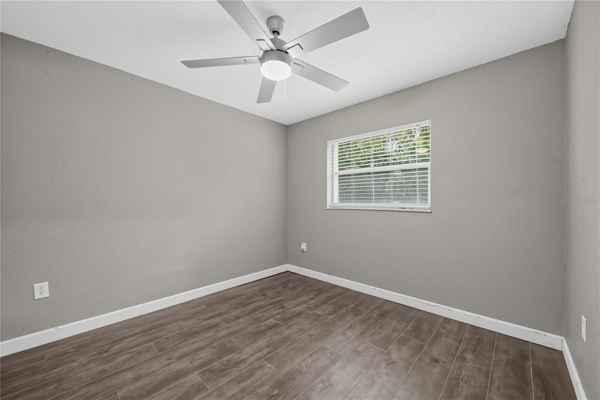 312 HORMIGAS STREET — photo 19 of 27