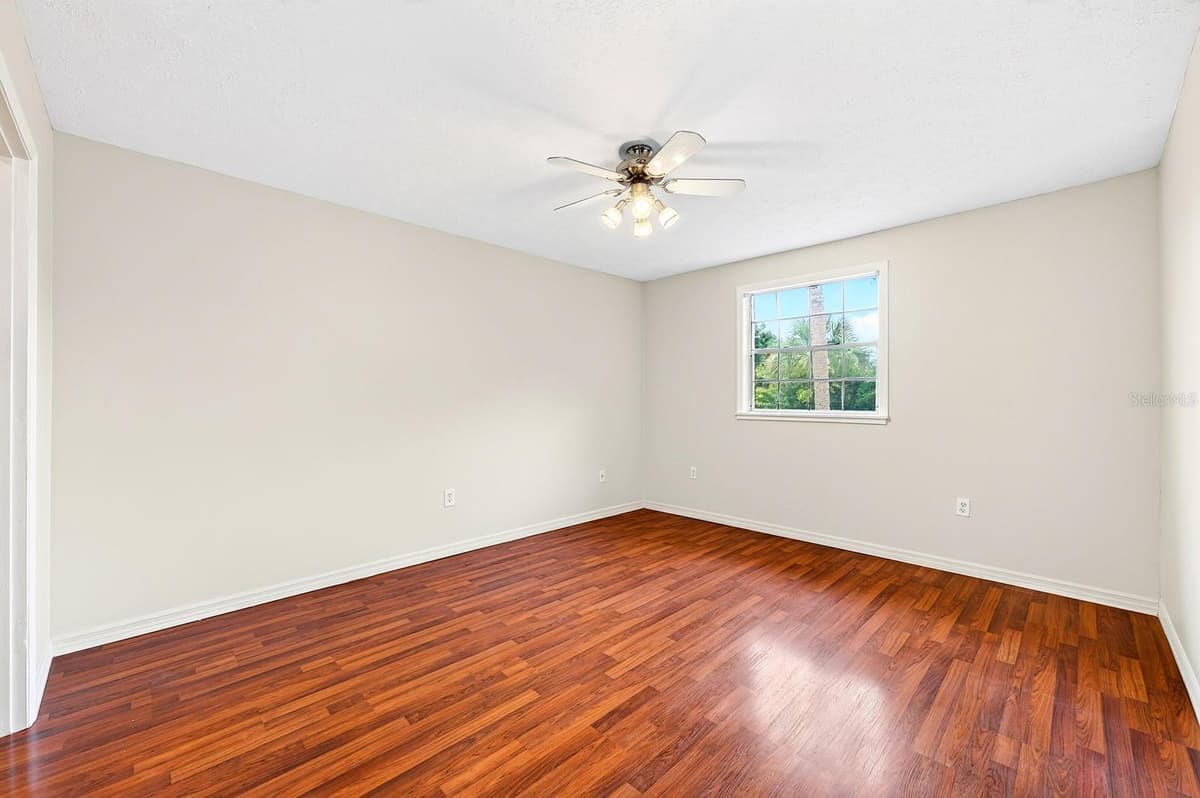 4208 LAKE UNDERHILL ROAD — photo 16 of 45