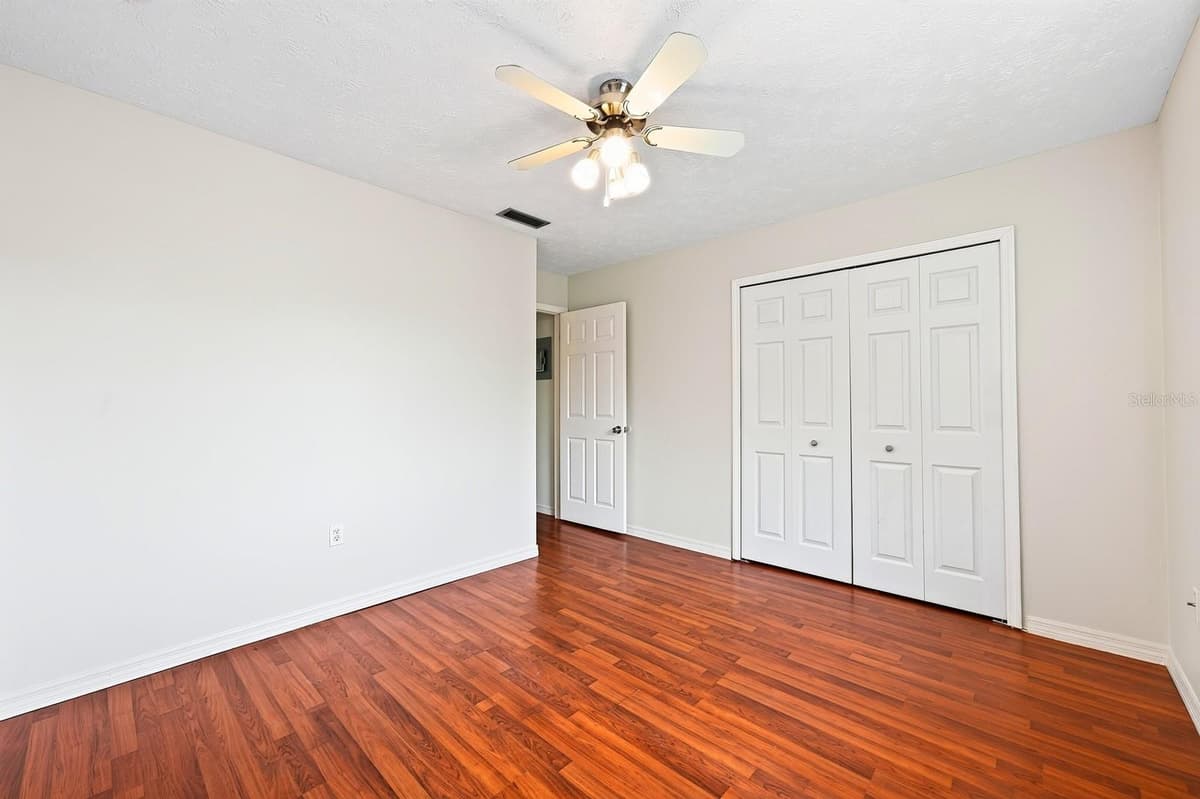 4208 LAKE UNDERHILL ROAD — photo 23 of 45