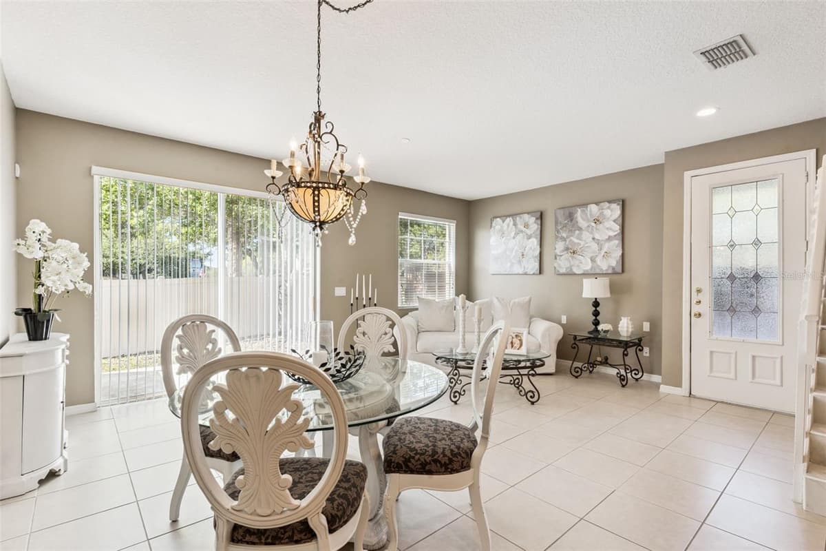 7506 CRANES CREEK COURT — photo 4 of 20