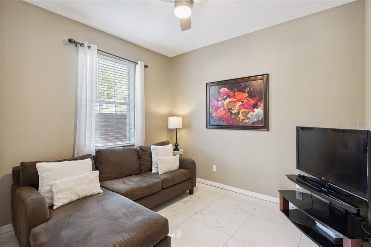 7506 CRANES CREEK COURT — photo 8 of 20