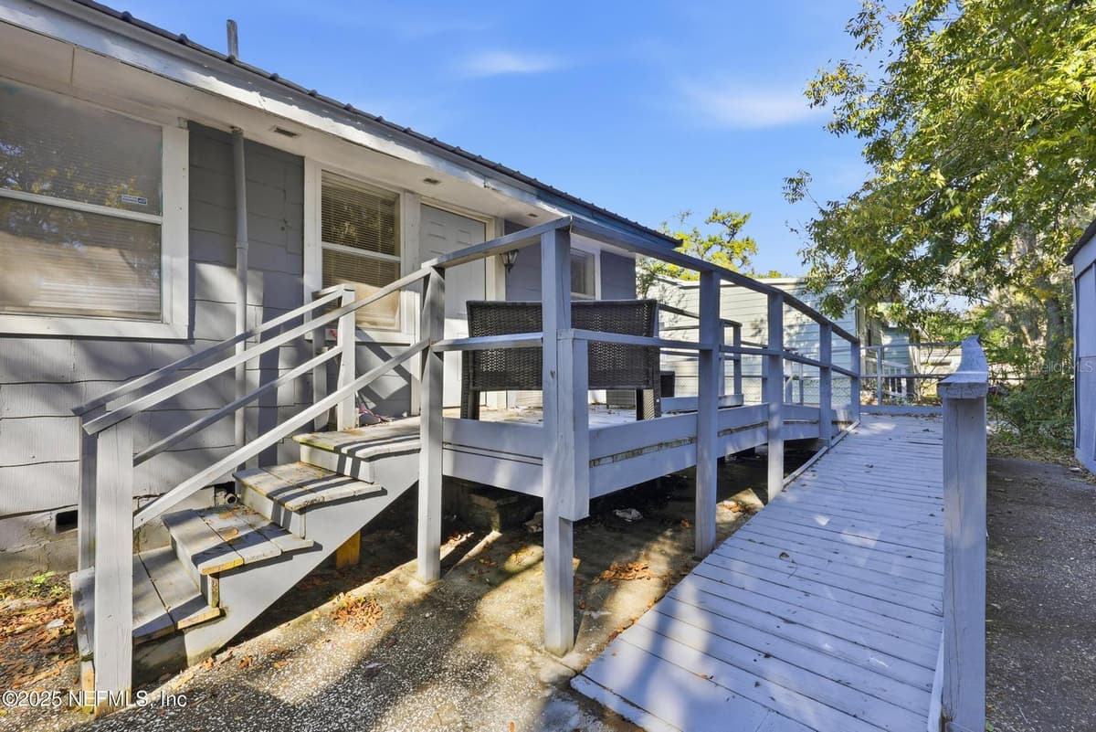 1305 MELSON AVENUE — photo 20 of 26